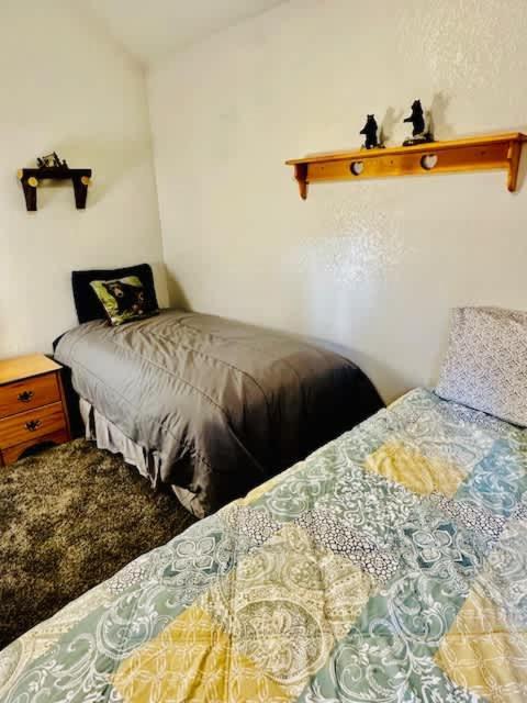 Cozy Bear South-Inside Yosemite-Sleeps 5 Apartment โยเซมิตีเวสต์ ภายนอก รูปภาพ